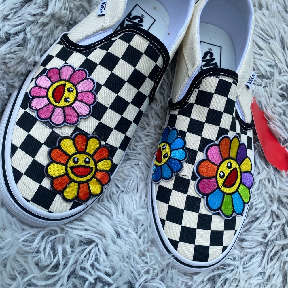 Vans - Picture 4 of 6